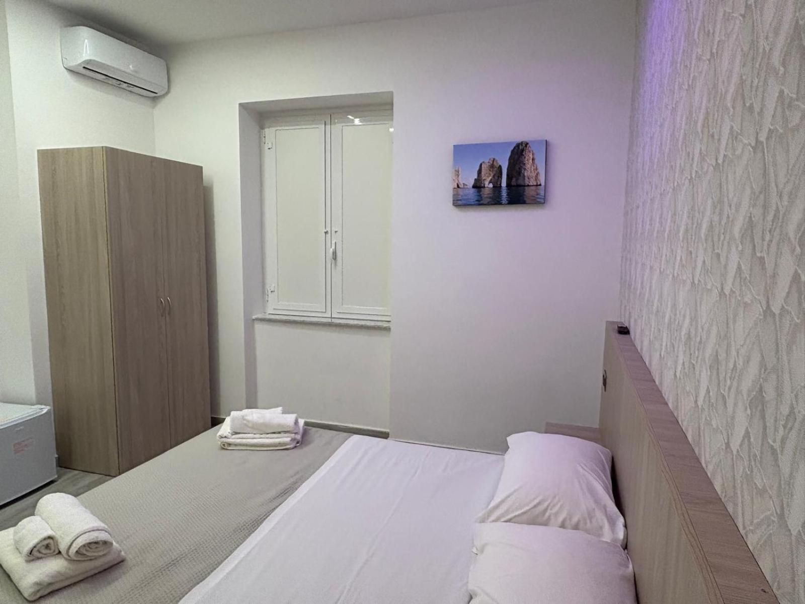 Royal Bed & Breakfast Naples